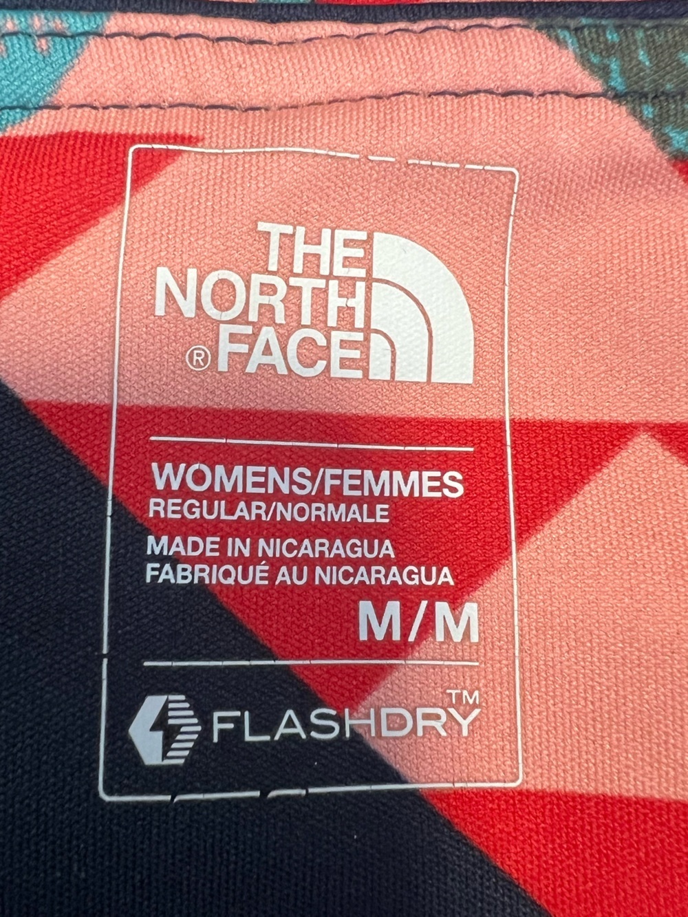 The North Face Women’s FlashDry Geometric Capri Leggings Size Medium Multicolor - Picture 6 of 11